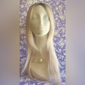 Zara Wig in Rooted Frost